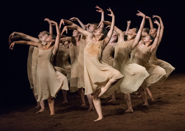 2025_04_03_09_27_52---rite-of-spring_5_tanztheater-wuppertal-pina-bausch_pc_stephanie-berger.jpeg